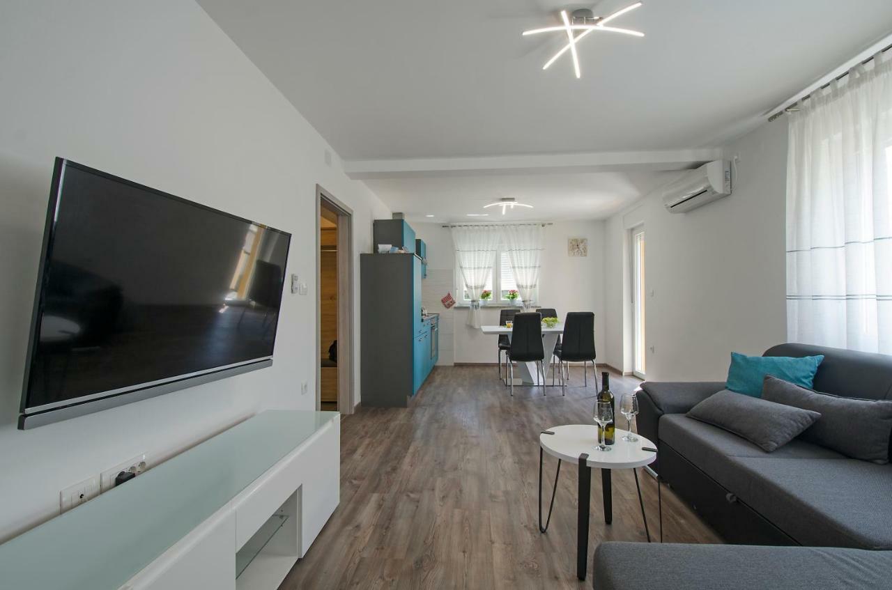 Apartment Pula R&D Exterior foto